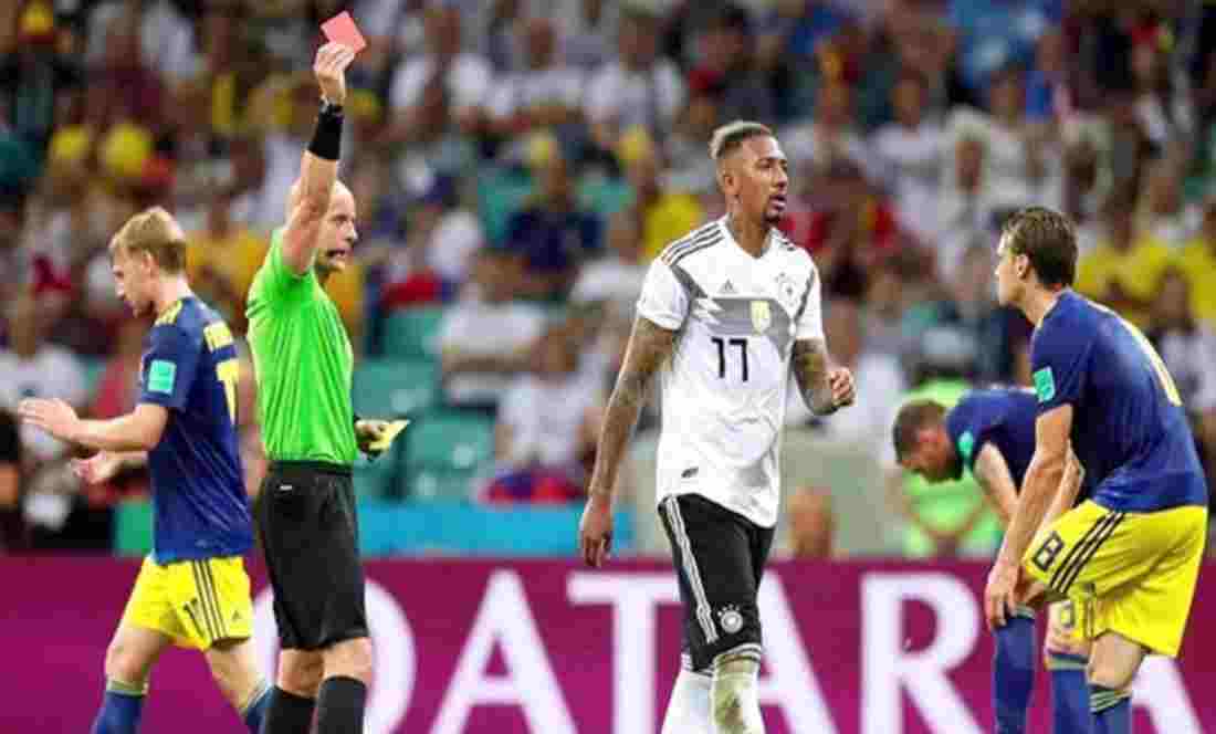 What Is the Football Cards Betting Line? How to Re...